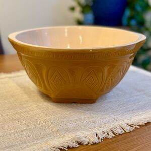 Vintage Gold Yellow 10” Stand and Tip Mixing Bowl